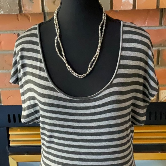 Not The Same dress M - Picture 2 of 6